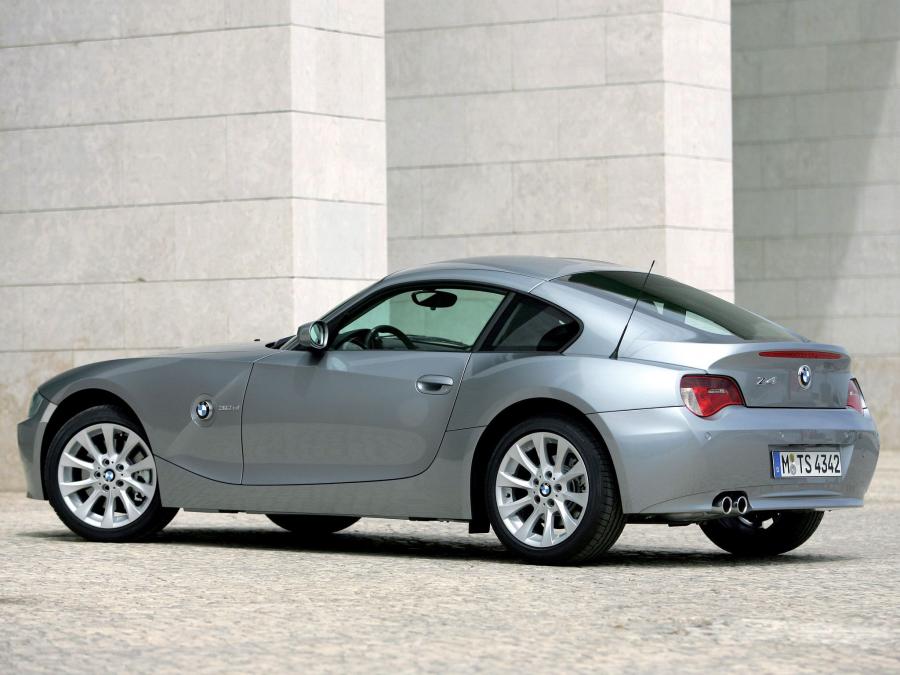  BMW Z4 3.0si Coupe 2006 года  (фото 2 из 3)